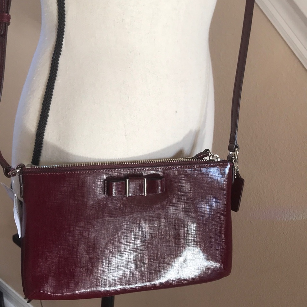 Coach Darcy Patent Bow Crossbody SV/Cherry NWT